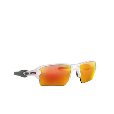 Oakley FLAK 2.0 XL Sunglasses 918893 polished white - three-quarters view