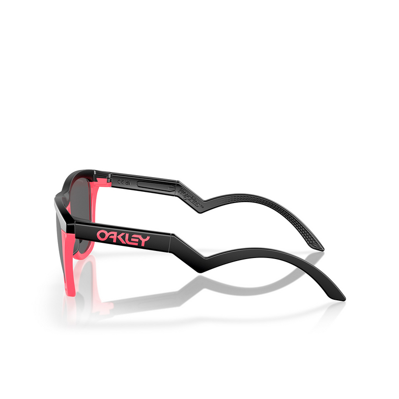 Occhiali da sole Oakley FROGSKINS HYBRID 928904 matte black / neon pink - 3/4