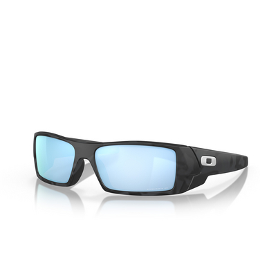Oakley GASCAN Sunglasses 901481 matte black camo - three-quarters view