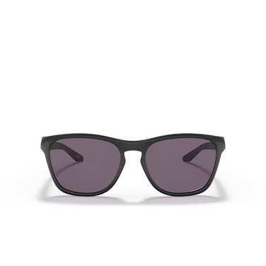 Oakley MANORBURN Sunglasses 947901 matte black - front view