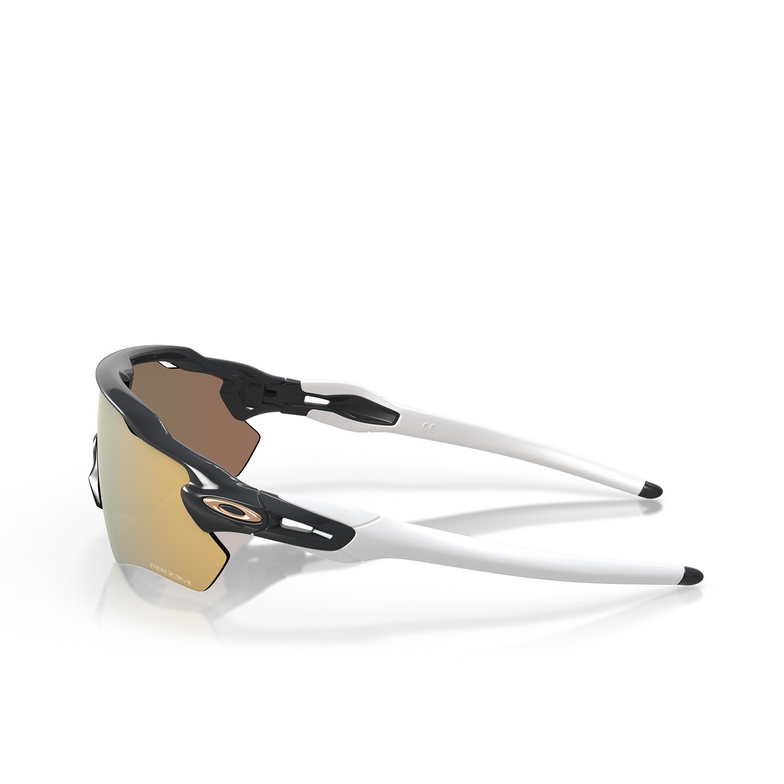 Oakley RADAR EV PATH Sunglasses 9208C7 carbon - 3/4