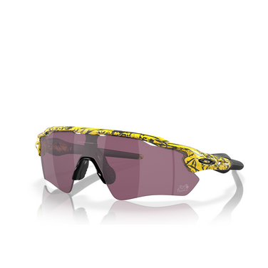 Oakley RADAR EV PATH Sunglasses 9208E8 tdf splatter - three-quarters view