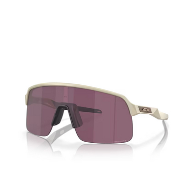 Oakley SUTRO LITE Sunglasses 946352 matte sand - three-quarters view