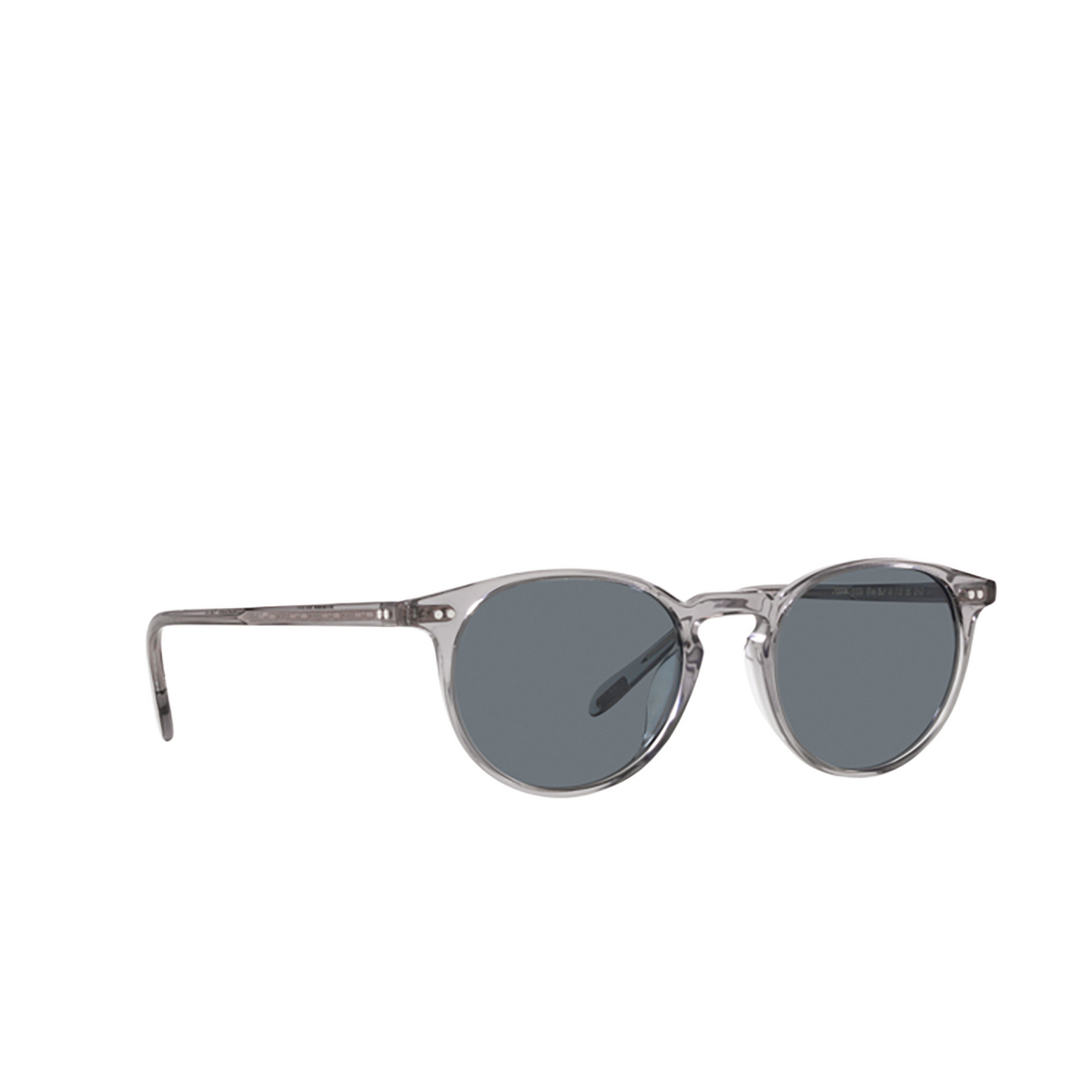 Oliver Peoples RILEY Sunglasses 1132R8 Workman Grey - three-quarters view