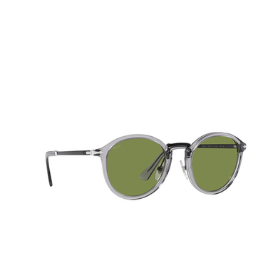 Occhiali da sole Persol PO3309S 309/4E transparent grey - tre quarti