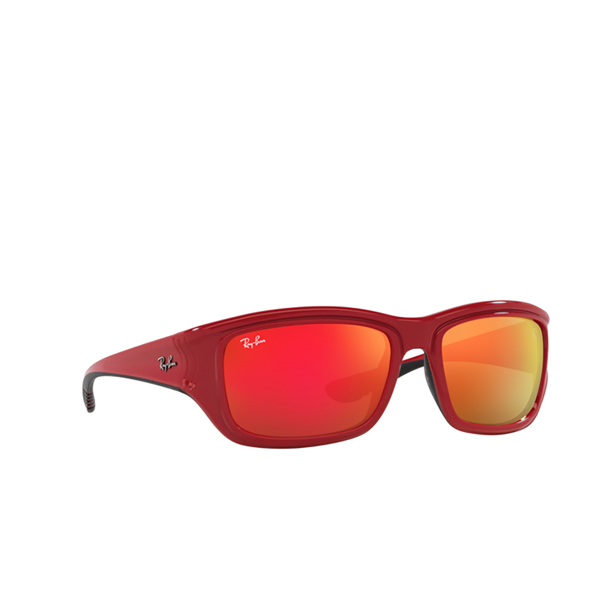 Ray-Ban RB4405M Sunglasses F6236Q Red on black - three-quarters view