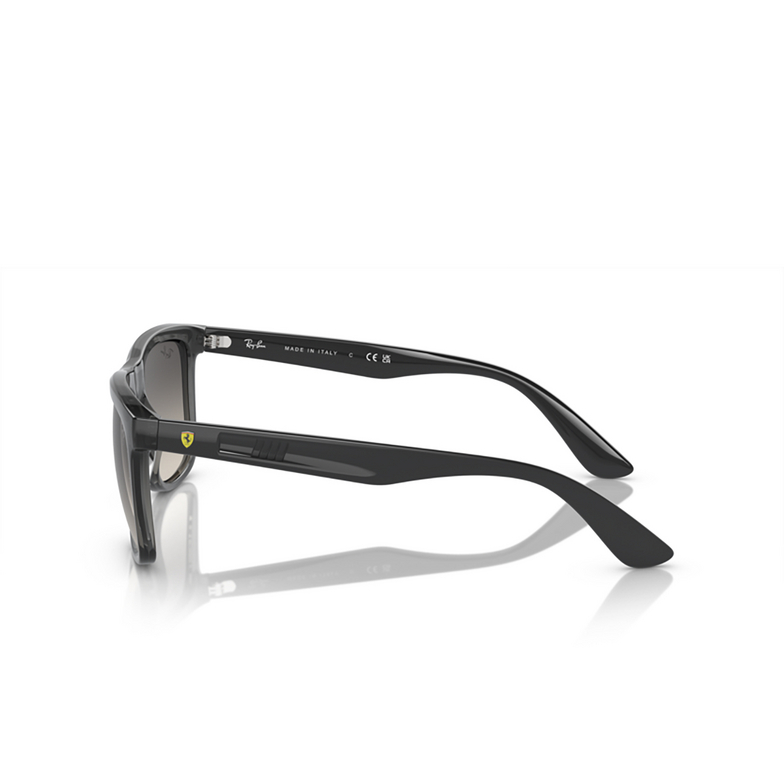 Ray-Ban RB4413M Sunglasses F69111 transparent grey - 3/4