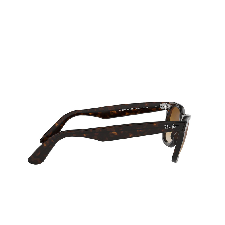 Ray-Ban WAYFARER Sunglasses 902/51 tortoise - 3/4