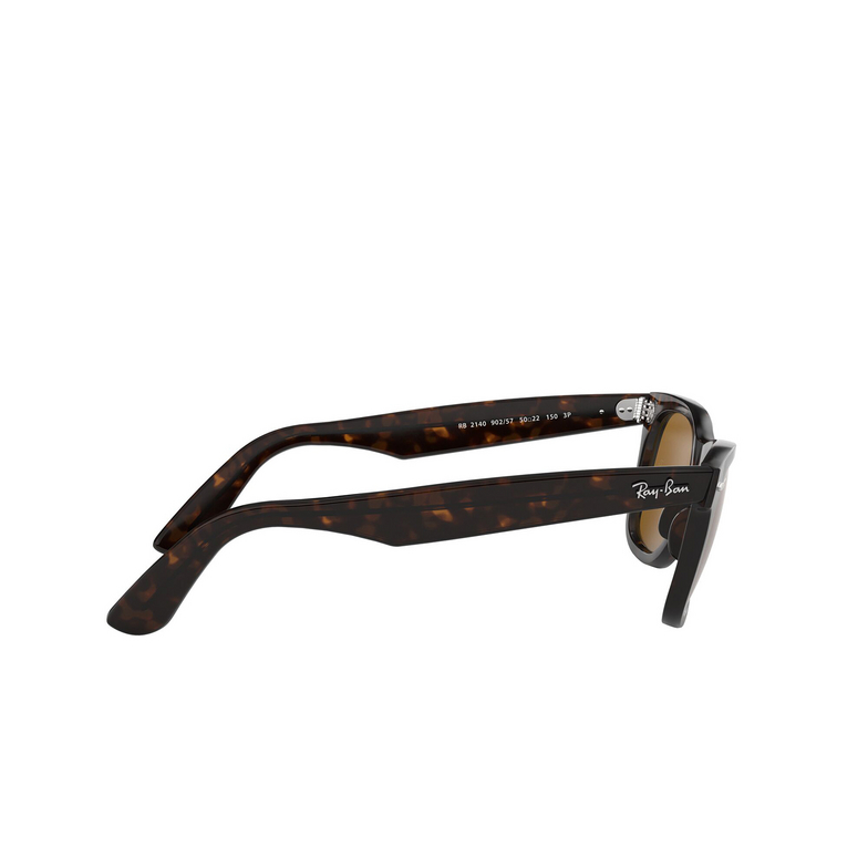 Ray-Ban WAYFARER Sunglasses 902/57 tortoise - 3/4