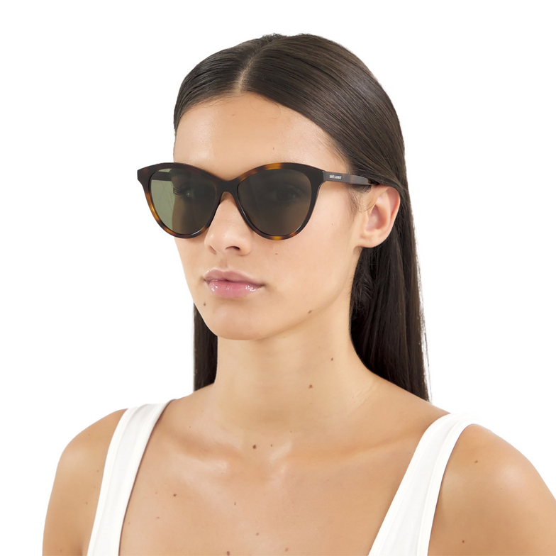 Saint Laurent SL 456 Sunglasses 001 black - 4/4