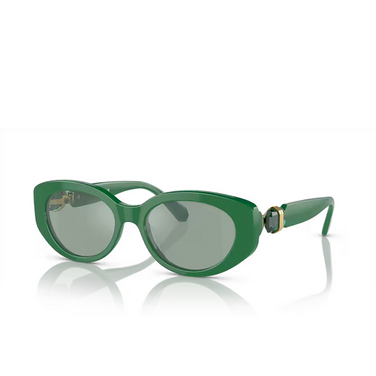 Gafas de sol Swarovski SK6002 10079C dark green - Vista tres cuartos