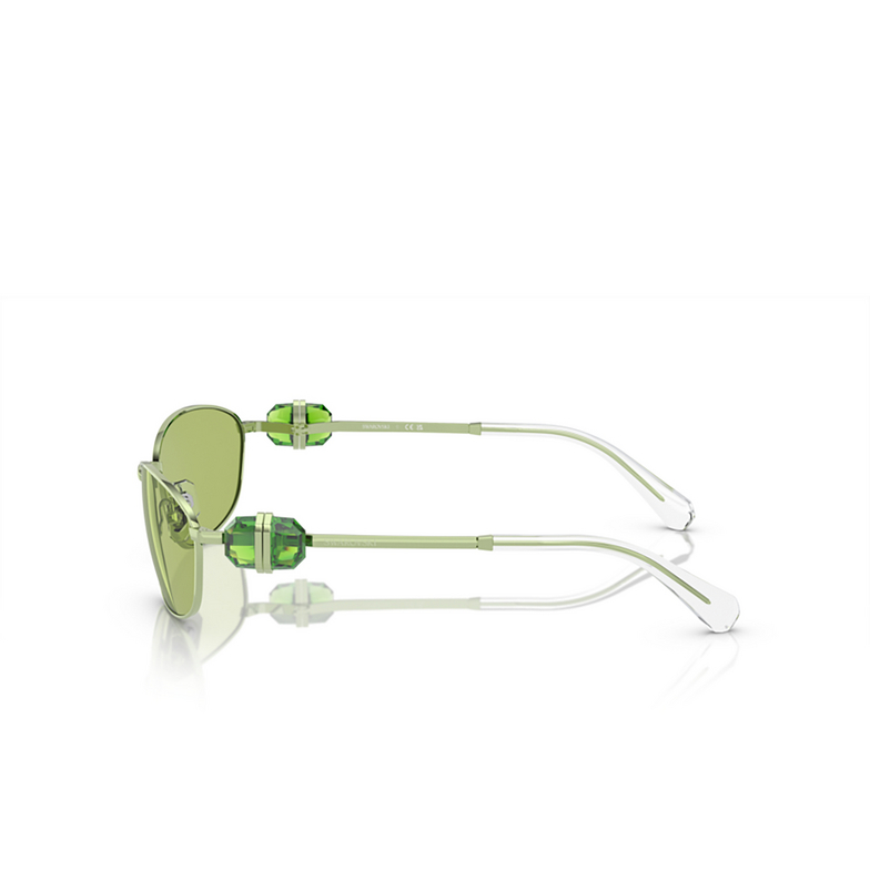 Swarovski SK7010 Sunglasses 400630 green - 3/4