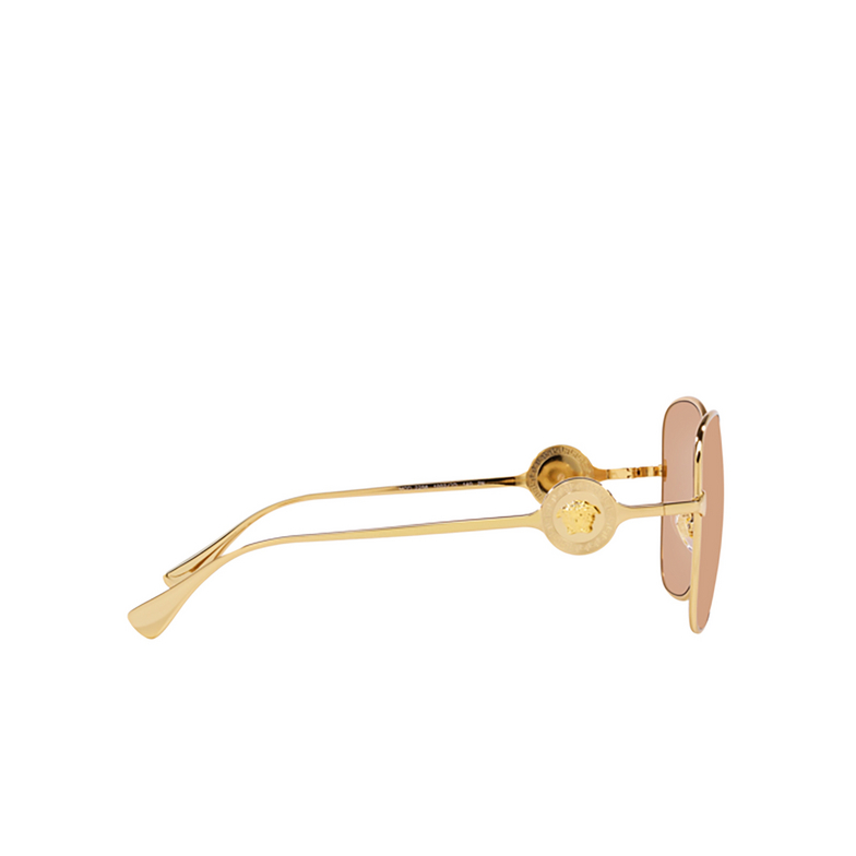 Versace VE2256 Sunglasses 10027D gold - 3/4