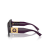 Occhiali da sole Versace VE4405 538487 transparent purple - anteprima prodotto 3/4