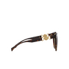 Gafas de sol Versace VE4442 108/3 havana - Miniatura del producto 3/4