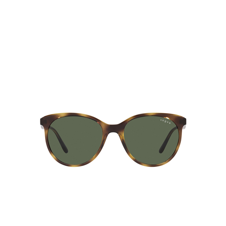 Vogue VO5453S Sonnenbrillen W65671 dark havana - 1/4