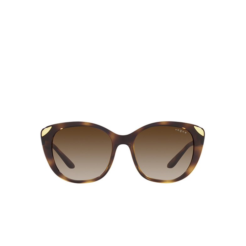 Vogue VO5457S Sonnenbrillen W65613 dark havana - 1/4