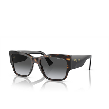 Vogue VO5462S Sunglasses W656T3 dark havana - three-quarters view