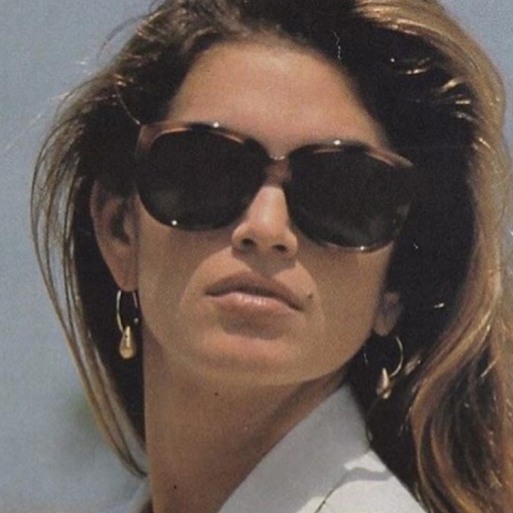 Cindy Crawford in cat-eye sunglasses