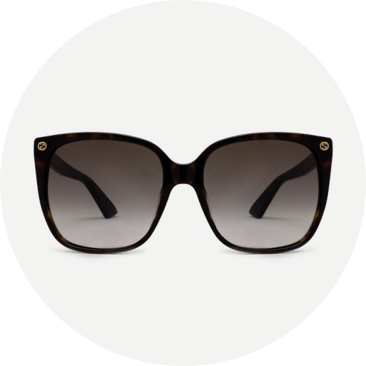 Butterfly sunglasses for oval-shaped faces