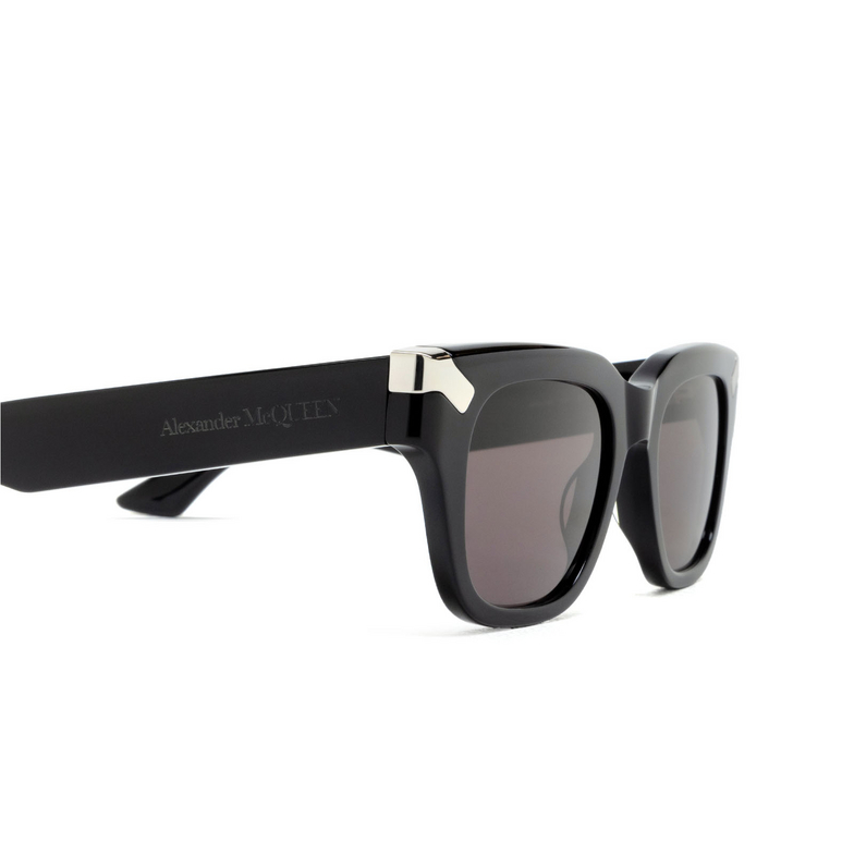 Alexander McQueen AM0439S Sunglasses 001 black - 3/4