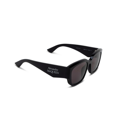 Alexander McQueen AM0468S Sunglasses 001 black - three-quarters view