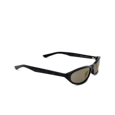 Gafas de sol Balenciaga BB0007S 010 black - Vista tres cuartos