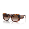 Burberry BE4410 Sunglasses 331613 light havana - product thumbnail 2/4
