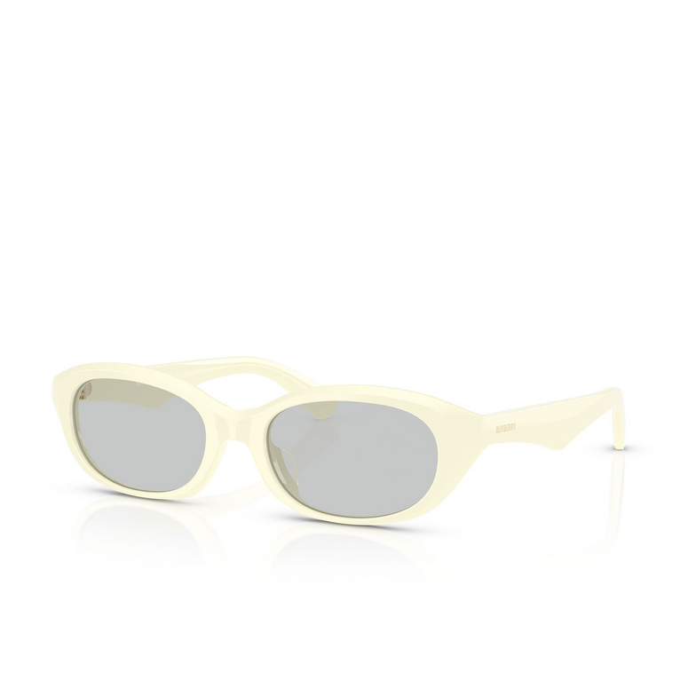 Burberry BE4447D Sunglasses 414587 yellow - 2/4