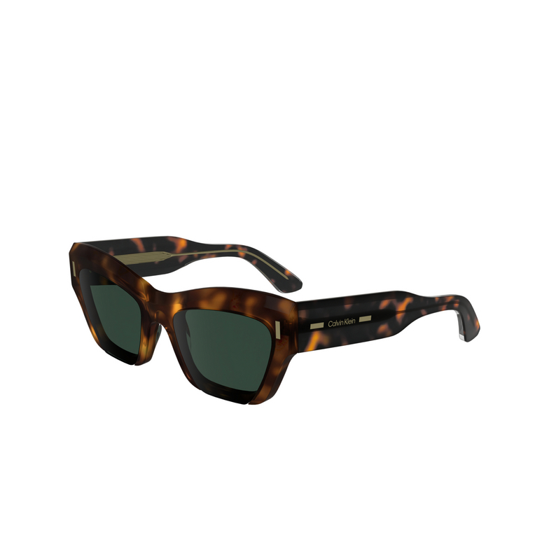 Calvin Klein CK24531S Sonnenbrillen 240 havana - 3/4