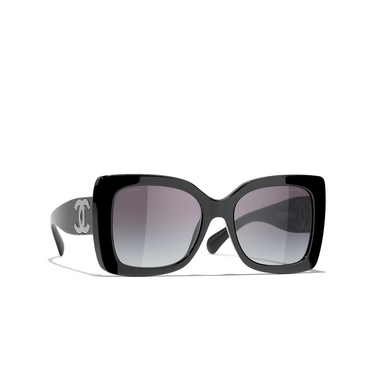 CHANEL square Sunglasses 1047S6 black - three-quarters view