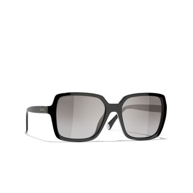 CHANEL square Sunglasses C622M3 black - three-quarters view