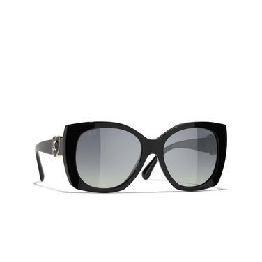CHANEL square Sunglasses C622S8 black - three-quarters view