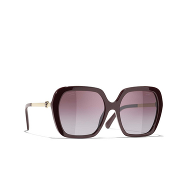 CHANEL square Sunglasses 1461K5 burgundy - three-quarters view