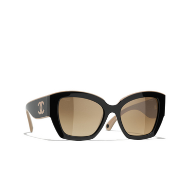 Gafas de sol mariposa CHANEL C534M2 black & beige - Vista tres cuartos