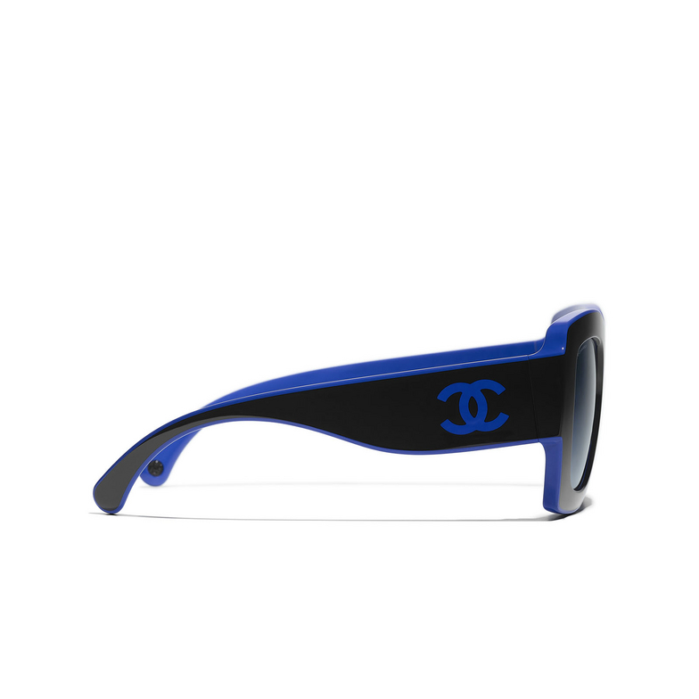 Solaires carrées CHANEL 1768Q8 black & blue