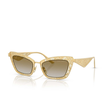 Gafas de sol Dolce & Gabbana DG2311 12246E matte gold - Vista tres cuartos