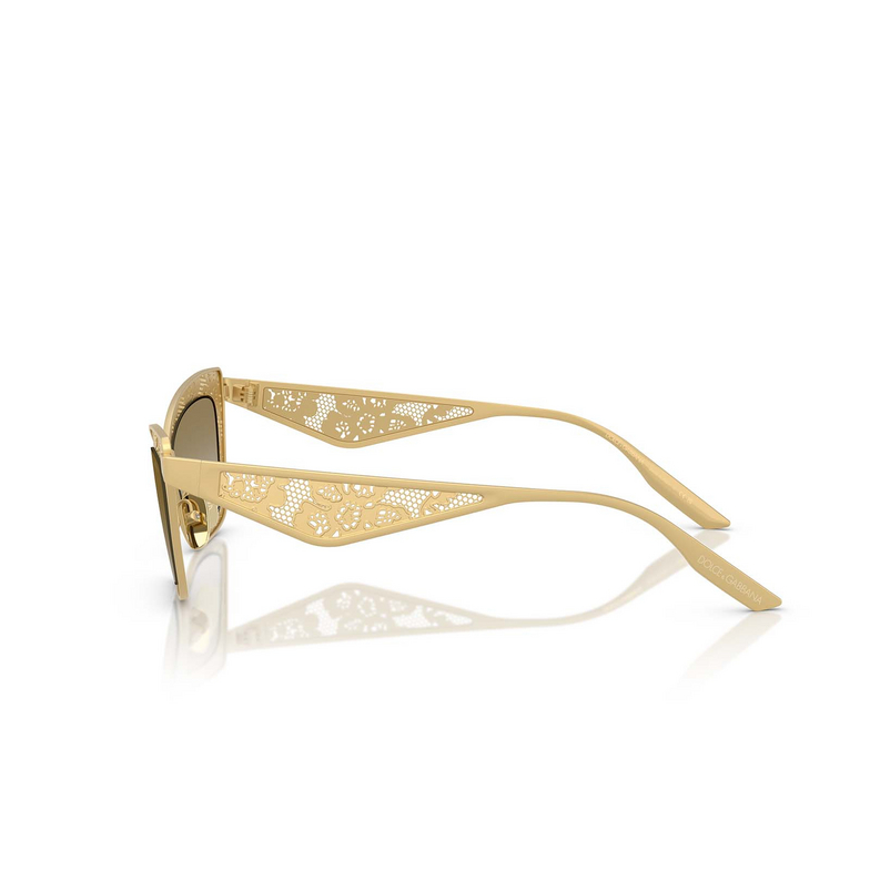 Lunettes de soleil Dolce & Gabbana DG2311 12246E matte gold - 3/4