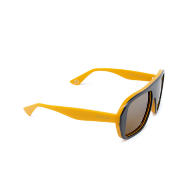 Gucci GG1615S Sunglasses 002 grey - three-quarters view