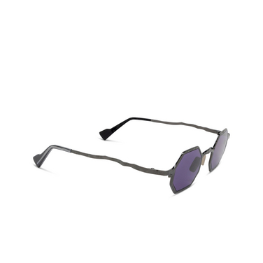 Kuboraum Z19 Sunglasses GM gun metal - three-quarters view