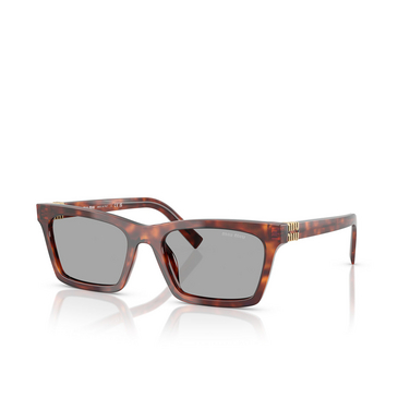 Miu Miu MU A05S Sonnenbrillen 21C40O havana mahogany - Dreiviertelansicht