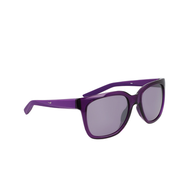 Nike GRAND M FV2411 Sunglasses 505 disco purple / purple - three-quarters view