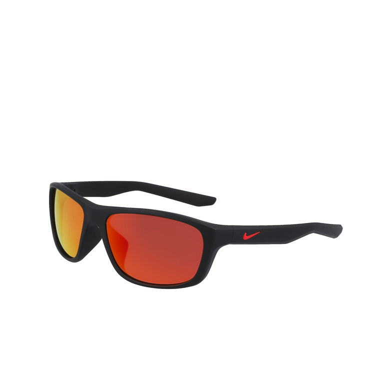 Gafas de sol Nike LYNK M 010 matte black/red mirror - 3/4