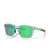 Oakley ACTUATOR SQ Sonnenbrillen 943002 matt transparent jade - Produkt-Miniaturansicht 2/4