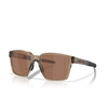 Oakley ACTUATOR SQ Sonnenbrillen 943004 brown smoke - Produkt-Miniaturansicht 2/4