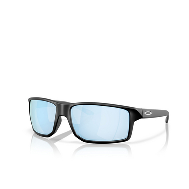 Oakley GIBSTON XL Sonnenbrillen 947004 matte black - Dreiviertelansicht