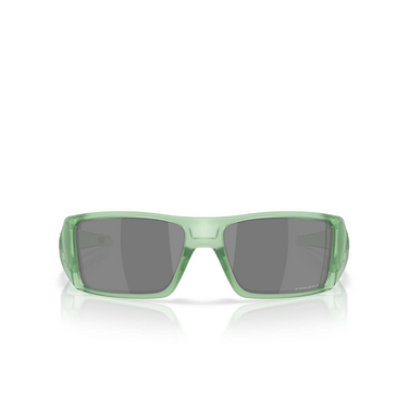 Oakley HELIOSTAT Sunglasses 923122 matt transparent jade - front view