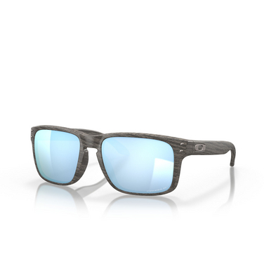 Oakley HOLBROOK Sunglasses 9102J9 woodgrain - three-quarters view