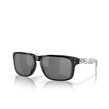 Oakley HOLBROOK Sunglasses 9102Y7 black - three-quarters view