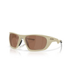 Occhiali da sole Oakley 943105 matte sand - anteprima prodotto 2/4